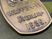 Charger l&#39;image dans la galerie, WW2 German Waffen SS Totenkopf Identity Tag
