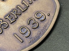 Charger l&#39;image dans la galerie, WW2 German Waffen SS Totenkopf Identity Tag
