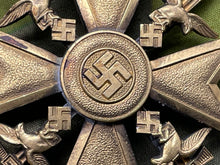 Charger l&#39;image dans la galerie, WW2 German Army Spanish Cross in Gold
