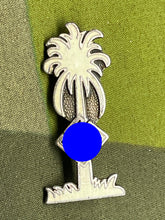 Load image into Gallery viewer, WW2 German Army Afrika Korps Lapel Badge - The Militaria Shop
