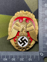 Charger l&#39;image dans la galerie, WW2 German Pioneer Of Labour Badge
