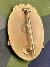 Charger l&#39;image dans la galerie, WW2 German Pioneer Of Labour Badge
