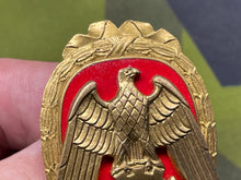 Charger l&#39;image dans la galerie, WW2 German Pioneer Of Labour Badge
