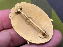 Charger l&#39;image dans la galerie, WW2 German Pioneer Of Labour Badge
