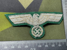 Load image into Gallery viewer, German Army Officer&#39;s Bullion Breast Eagle
