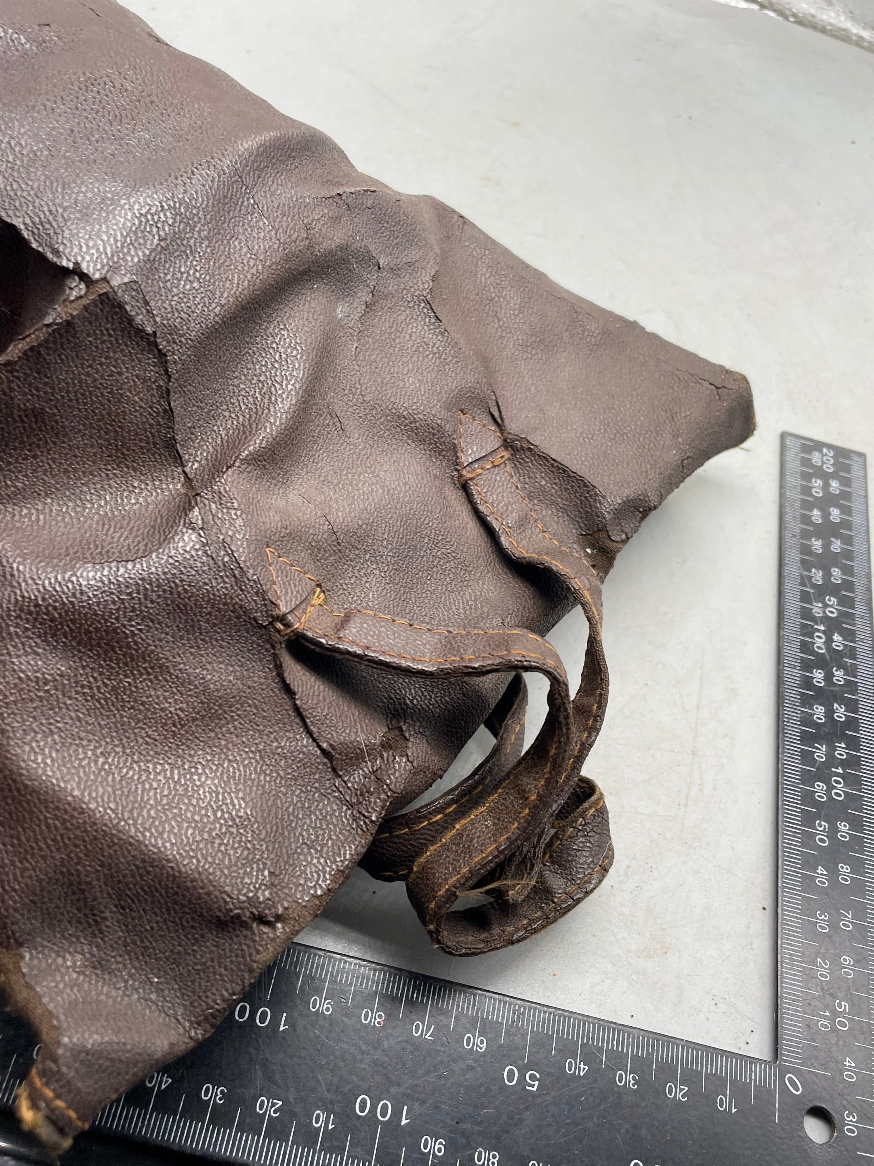 Original WW2 British Home Front Civilian Gas Mask Private Purchase Carrying Bag - The Militaria Shop
