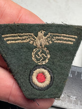 Load image into Gallery viewer, WW2 German Army M43 Ski Cap Insignia
