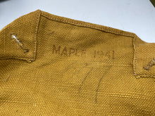 Load image into Gallery viewer, WW2 British Home Front / Civil Defence Wardens Gas Mask in 1941 Dated Bag
