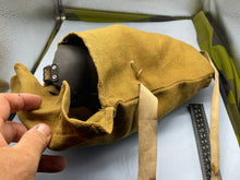 Load image into Gallery viewer, WW2 British Home Front / Civil Defence Wardens Gas Mask in 1941 Dated Bag
