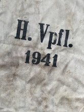 Charger l&#39;image dans la galerie, Original WW2 German Army / Wehrmacht Troops Provisions or Grain Sack 1941 Dated.
