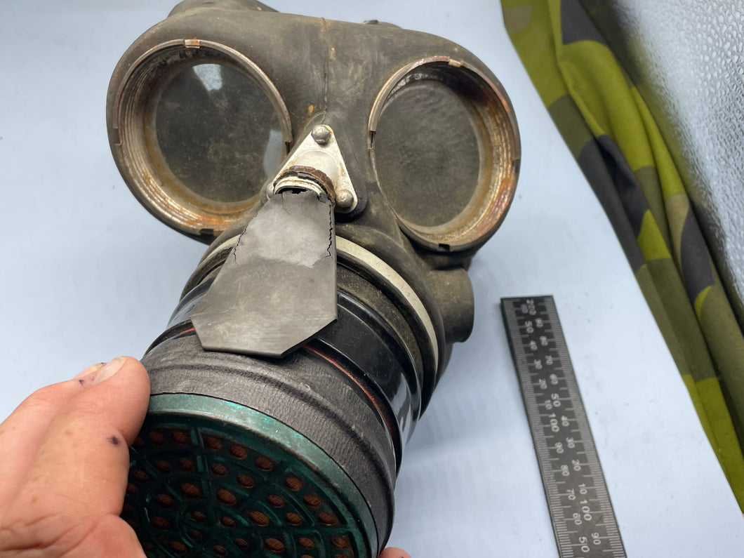 WW2 British Home Front Warden's Gas Mask