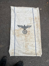 Charger l&#39;image dans la galerie, Original WW2 German Army / Wehrmacht Troops Provisions or Grain Sack 1941 Dated.
