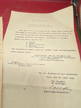Lade das Bild in den Galerie-Viewer, WW2 German Nazi Era Correspondence - 2 Letters.
