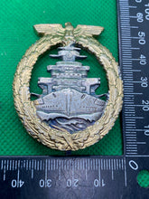 Load image into Gallery viewer, WW2 German Kriegsmarine High Seas Fleet Badge / Award Reproduction
