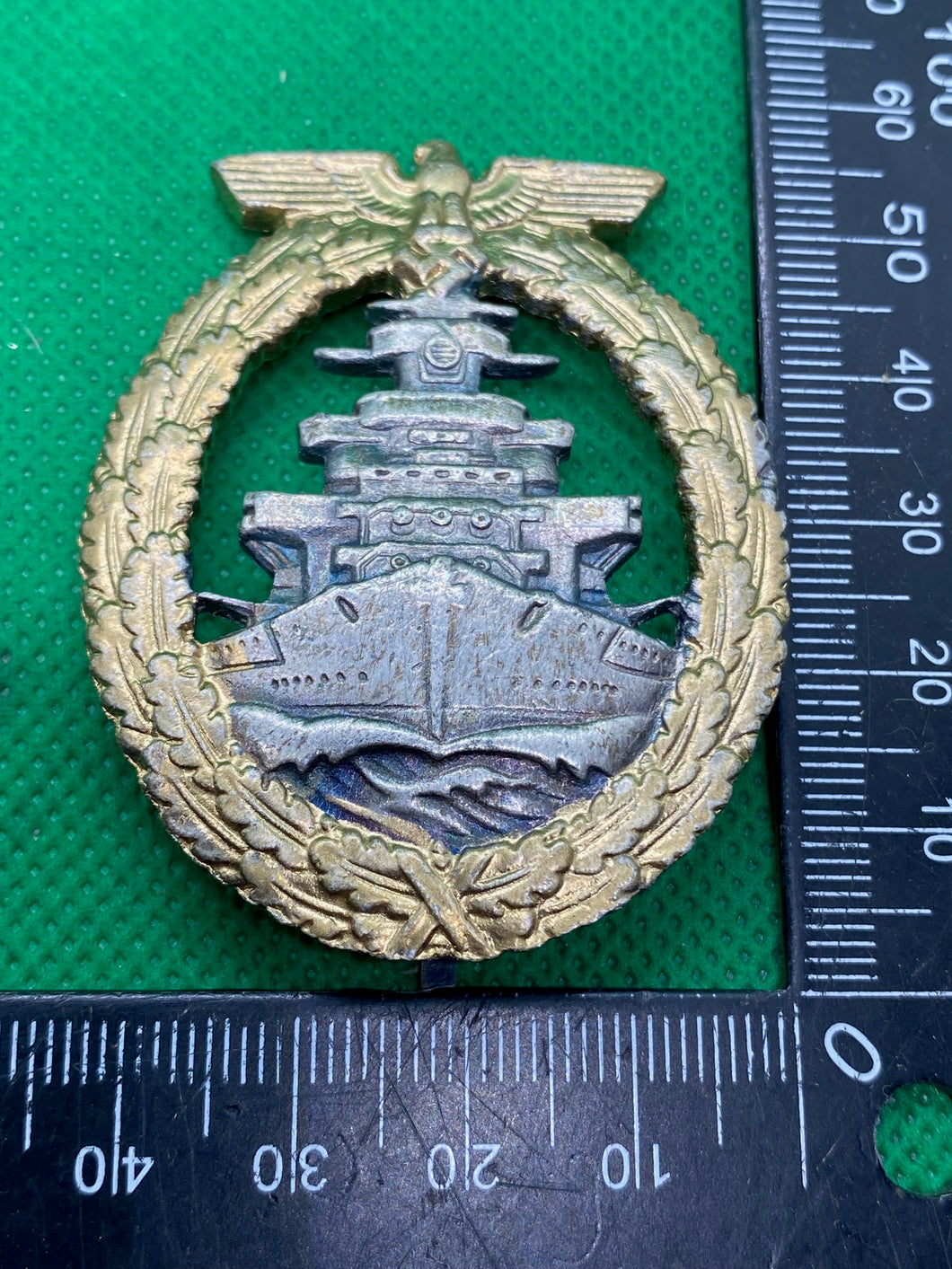 WW2 German Kriegsmarine High Seas Fleet Badge / Award Reproduction