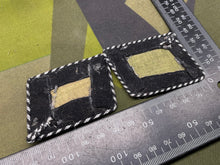 Lade das Bild in den Galerie-Viewer, Pair of Early WW2 German SS Collar Badges
