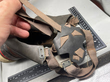 Charger l'image dans la galerie, Original WW2 Dated British Home Front Wardens Gas Mask - The Militaria Shop
