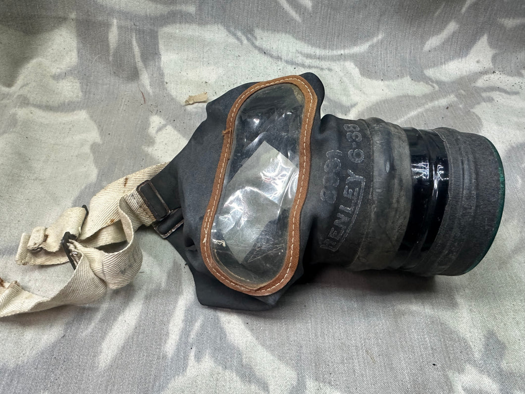 Original WW2 British Home Front Civil Defence Civilian Gas Mask
