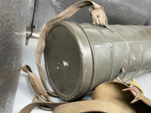 Charger l'image dans la galerie, Original French / Belgium L702 Model Gas Mask in Tin
