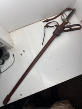 Charger l&#39;image dans la galerie, Original WW2 British Army Royal Artillery Officers Sword - George VI
