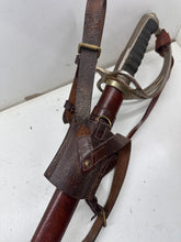 Charger l&#39;image dans la galerie, Original WW2 British Army Royal Artillery Officers Sword - George VI
