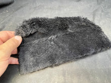 Charger l'image dans la galerie, Vintage Russian Style Fur Cap
