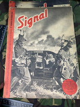 Charger l&#39;image dans la galerie, Complete set of WW2 German Signal Magazines from 1941 in French
