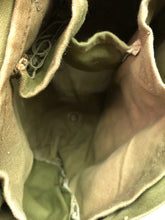 Load image into Gallery viewer, Original WW2 British Army Soldiers GSR Gas Mask Set in Bag
