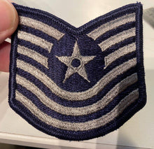 Load image into Gallery viewer, A small pair of US AIRFORCE Tech Sergeants Stripes in unissued condition - - B38 - The Militaria Shop
