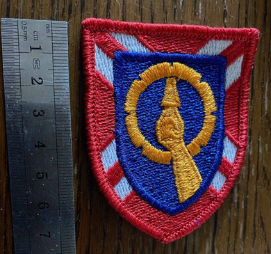 A WW2 / post war US Army Division cloth patch / shoulder badge. - The Militaria Shop