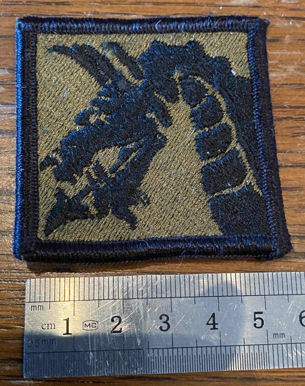 A WW2 / post war US Army Division cloth patch / shoulder badge. - The Militaria Shop