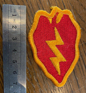 A WW2 / post war US Army Division cloth patch / shoulder badge. - The Militaria Shop