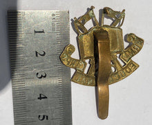 Load image into Gallery viewer, ARMY EDUCATION CORPS - WW1 British Army Cap Badge with rear slider -  B70
