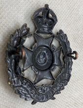 Load image into Gallery viewer, British Army WW1 - 8th Battalion Prince of Wales West Yorkshire Rgmt Cap Badge. - The Militaria Shop
