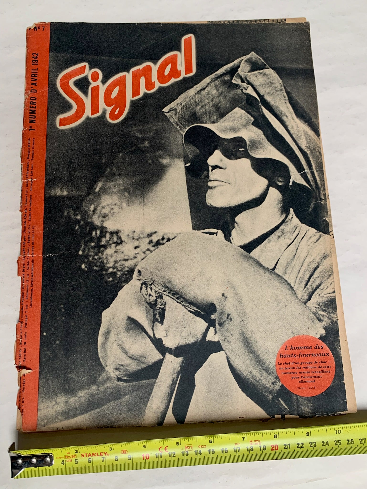 Original French Language WW2 German Signal Magazine - April 1942 - The Militaria Shop