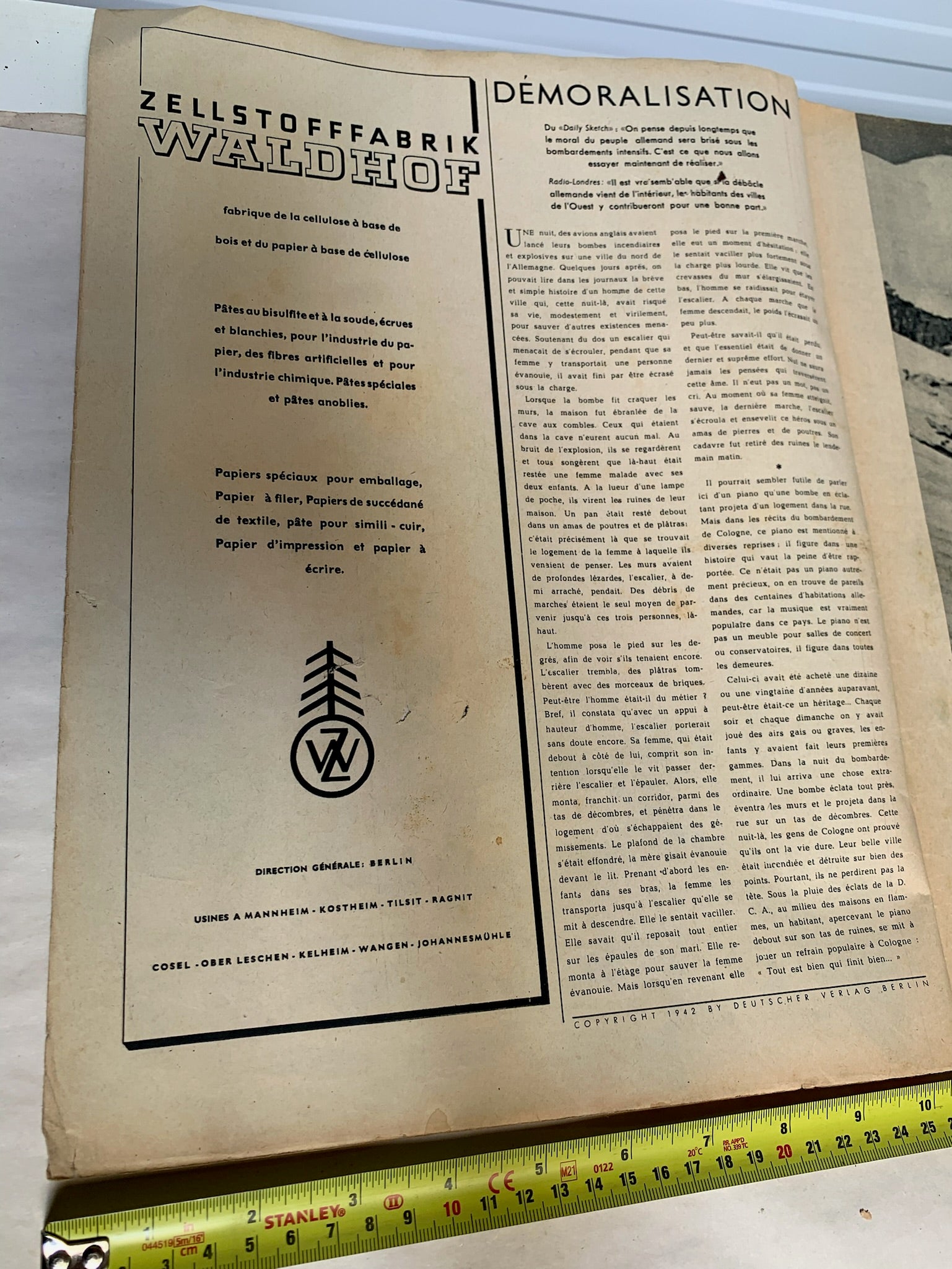 Original French Language WW2 German Signal Magazine - October 1942 - The Militaria Shop