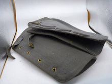 Charger l&#39;image dans la galerie, Original WW2 British RAF Royal Air Force 37 Pattern Ankle Spats - 1938 Dated - The Militaria Shop
