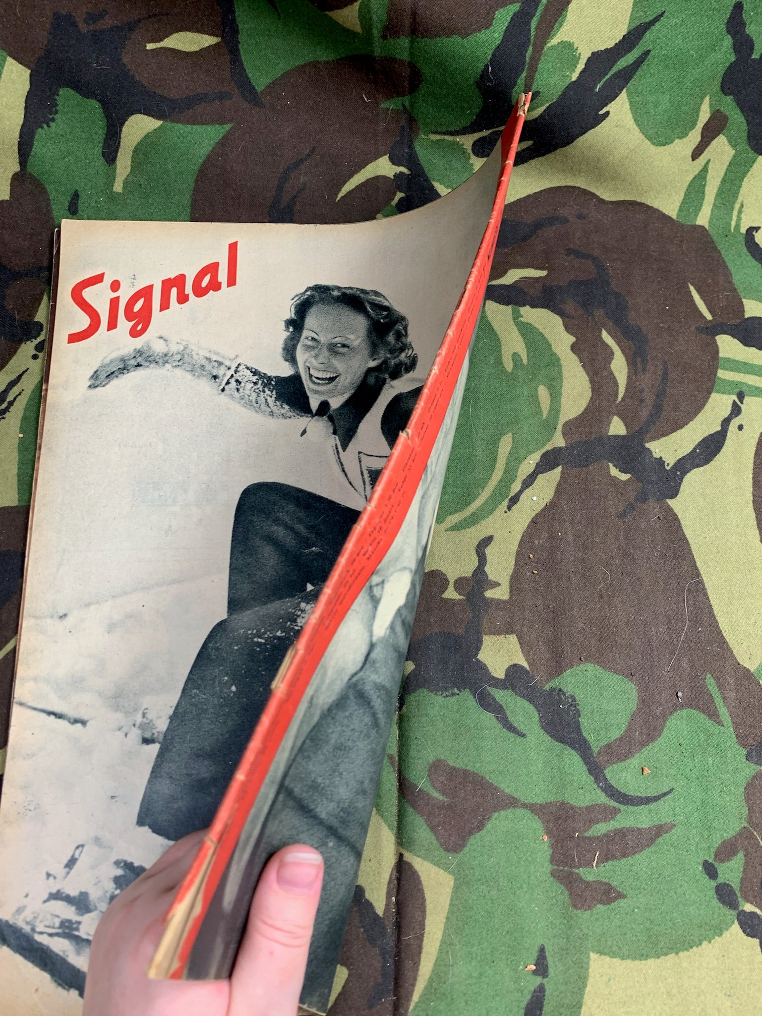 Original WW2 German Signal Magazine - December 1943 - The Militaria Shop