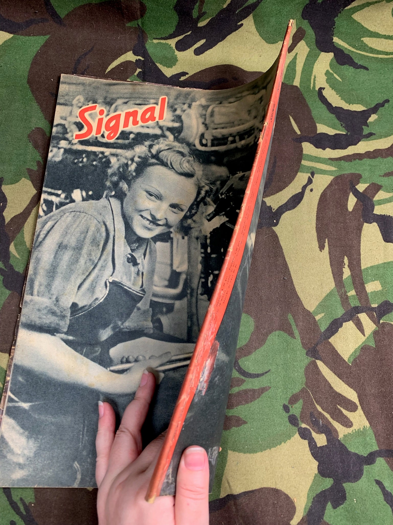 Original WW2 German Signal Magazine - No.3 1944 - The Militaria Shop