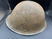 Lade das Bild in den Galerie-Viewer, Originaler Mk4 Turtle-Helm der britischen Armee ab dem 2. Weltkrieg (1945-1952).
