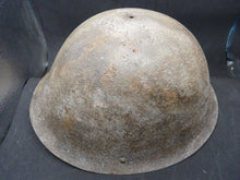 Load image into Gallery viewer, Original WW2 Onwards British Army Mk4 Turtle Helmet
