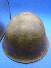 Load image into Gallery viewer, Original WW2 Onwards British Army Mk4 Turtle Helmet
