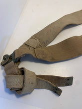 Charger l&#39;image dans la galerie, Original WW2 Pattern British Army L Straps Pair - 37 Pattern Webbing Haversack - The Militaria Shop
