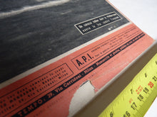 Lade das Bild in den Galerie-Viewer, Original WW2 TEMPO Propaganda Magazine in French - The Militaria Shop
