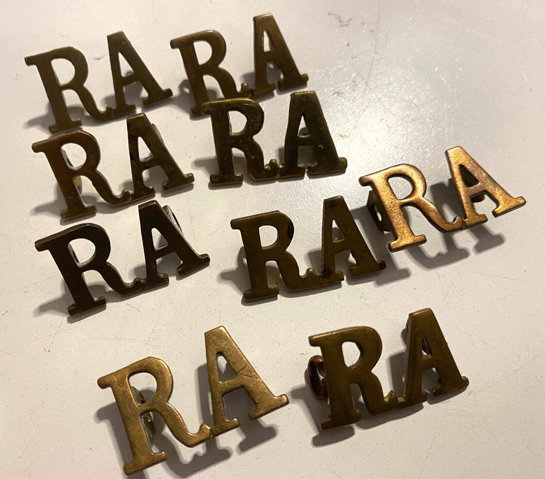 WW1 British Army - Royal Artilllery RA - genuine brass shoulder titles. - The Militaria Shop