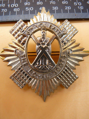 WW1 / WW2 British Army Cap Badge -  6th Volunteer Battalion - The Royal Scots - The Militaria Shop