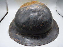 Load image into Gallery viewer, WW1 / WW2 British Army Mk1* - Original Army Combat Helmet
