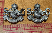 Load image into Gallery viewer, WW2 Kings Crown Bucks Special Constabulary SC white metal collar badges. - The Militaria Shop
