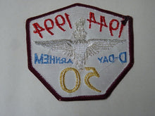 Charger l&#39;image dans la galerie, 50th Anniversary battle of Arnhem / Army jacket / commemorative badge / patch
