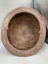 Load image into Gallery viewer, WW1 / WW2 British Army Mk1* - Original Army Combat Helmet
